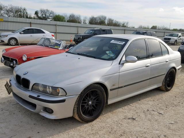 WBSDE93492CF91030 - 2002 BMW M5 SILVER photo 2