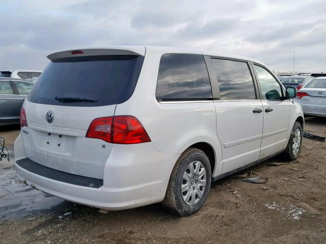 2V4RW4DG0BR622388 - 2011 VOLKSWAGEN ROUTAN S WHITE photo 4