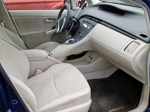 JTDKN3DU2A5076879 - 2010 TOYOTA PRIUS ლურჯი ფოტო 5