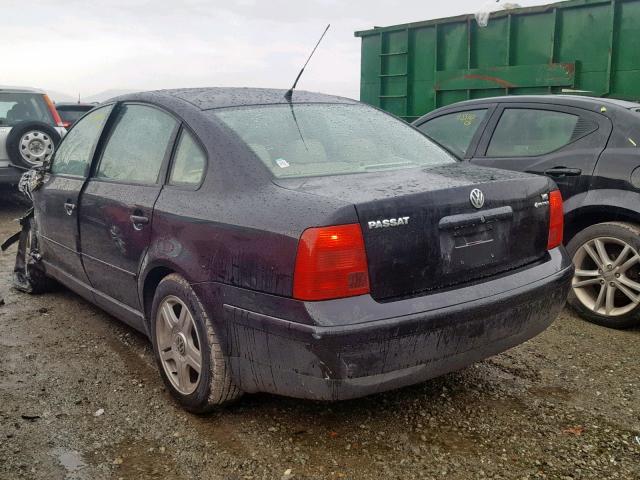 WVWUH23B0YE330559 - 2000 VOLKSWAGEN PASSAT GLX 黑色 照片 3