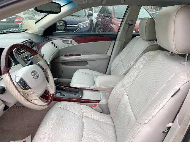 4T1BK3DB7BU390117 - 2011 TOYOTA AVALON BAS SILVER photo 5