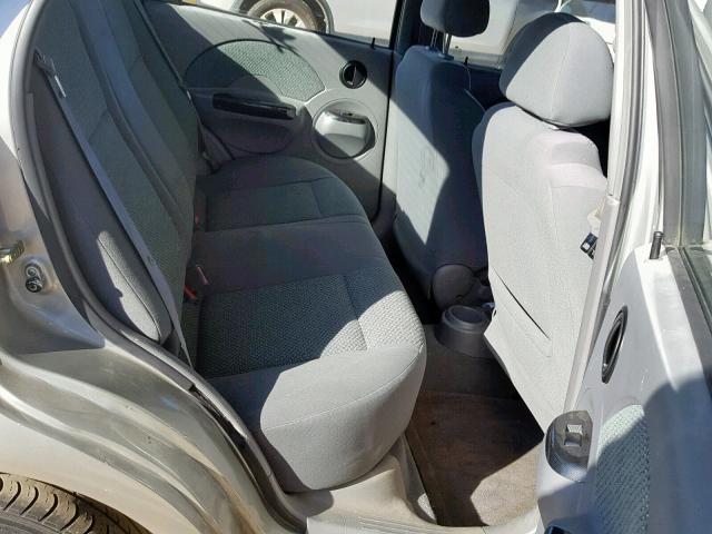 KL1TJ52684B255103 - 2004 CHEVROLET AVEO LS SILVER photo 6