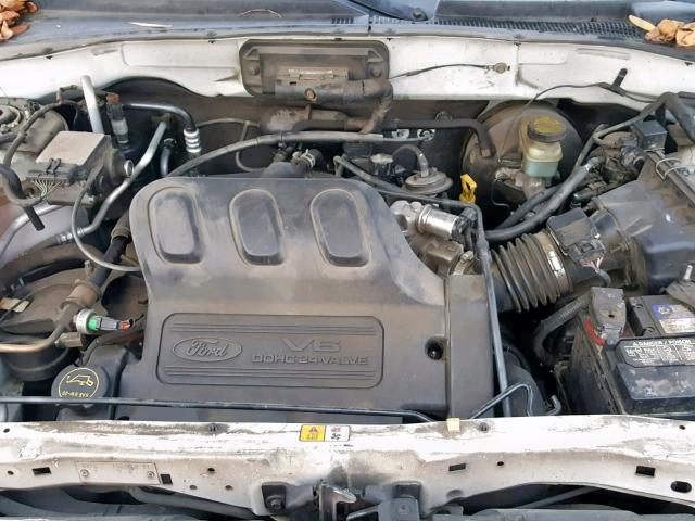 1FMYU93183KD49511 - 2003 FORD ESCAPE XLT WHITE photo 7