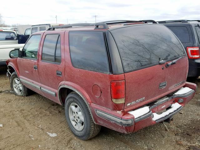 1GNDT13W2X2162331 - 1999 CHEVROLET BLAZER RED photo 3