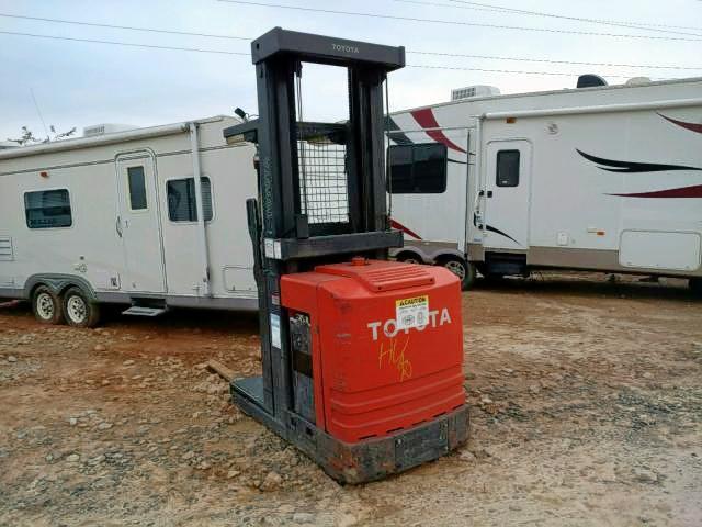 72014 - 2007 TOYOTA FORKLIFT ORANGE photo 3