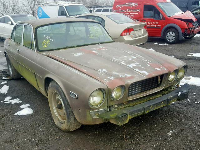 UE2R53817 - 1974 JAGUAR XJ12L BEIGE photo 1