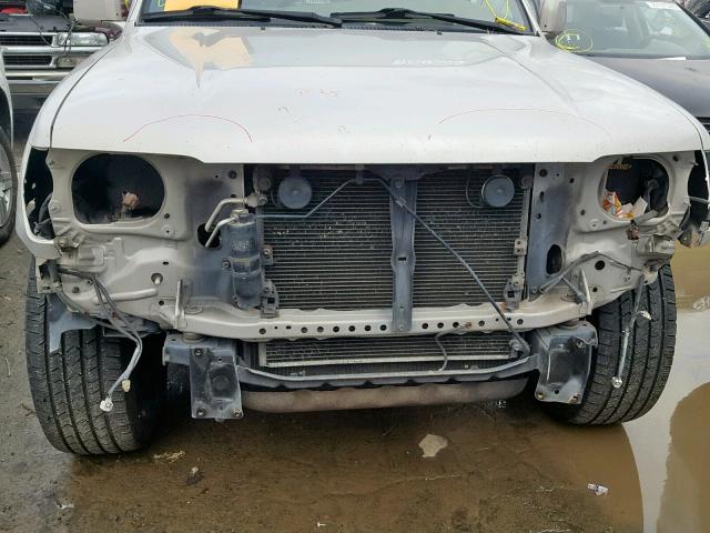 JT3HN86R0Y0290166 - 2000 TOYOTA 4RUNNER SR 银色 照片 9