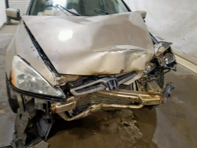 1HGCM564X3A139304 - 2003 HONDA ACCORD LX Алтын фото 9