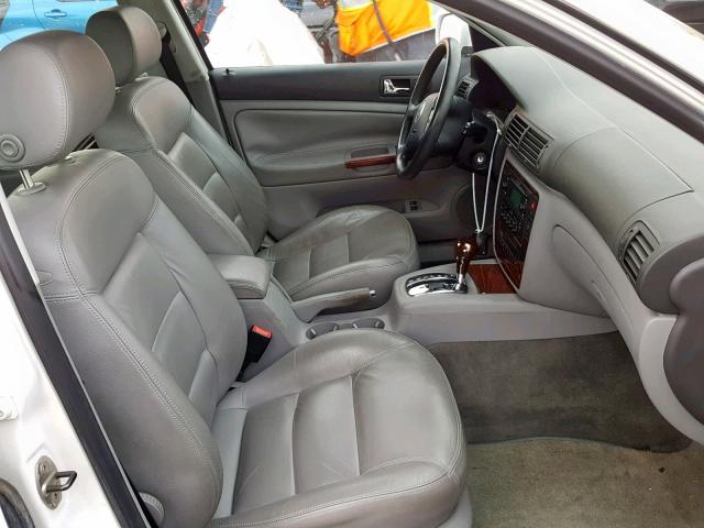 WVWWH63B14E003484 - 2004 VOLKSWAGEN PASSAT GLX 白色 照片 5