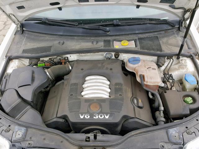 WVWWH63B14E003484 - 2004 VOLKSWAGEN PASSAT GLX 白色 照片 7