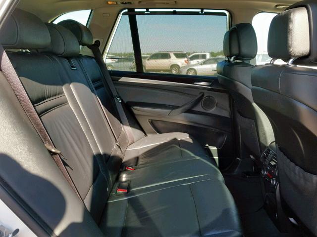 5UXZV4C58CL985558 - 2012 BMW X5 XDRIVE3 WHITE photo 6