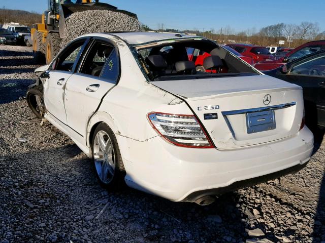 WDDGF4HB4DA864372 - 2013 MERCEDES-BENZ C 250 WHITE photo 3