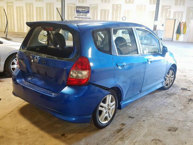 JHMGD38607S018556 - 2007 HONDA FIT S BLUE photo 4