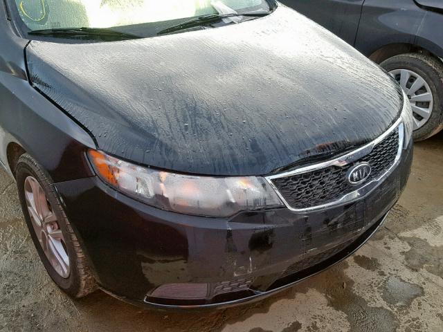 KNAFU5A21C5642484 - 2012 KIA FORTE EX BLACK photo 9