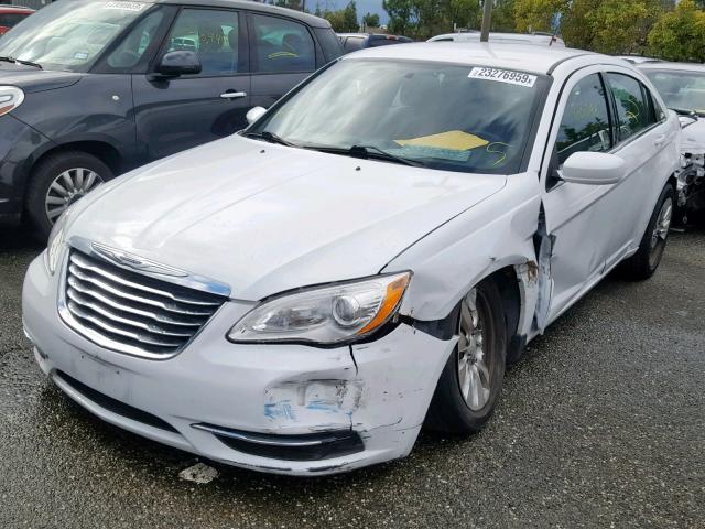 1C3CCBAB5EN123209 - 2014 CHRYSLER 200 LX WHITE photo 2