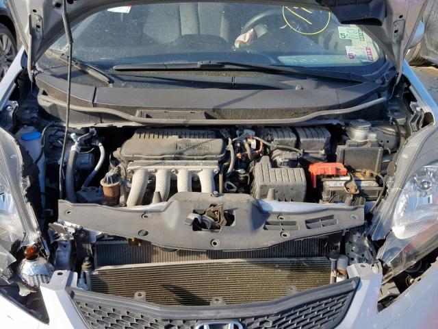 JHMGE8H34CC028401 - 2012 HONDA FIT GRAY photo 7