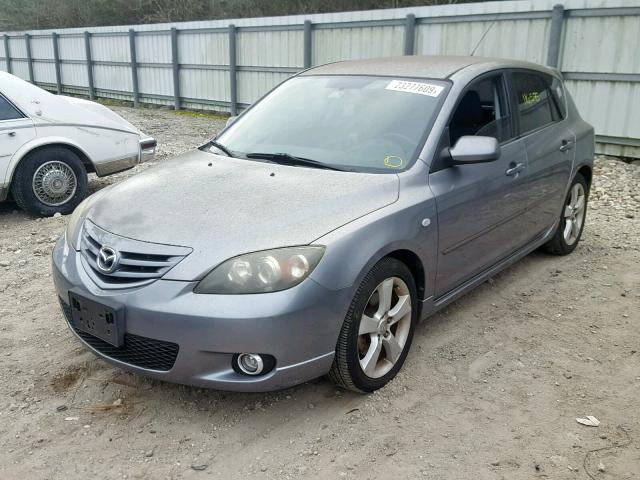 JM1BK143341101093 - 2004 MAZDA 3 HATCHBAC SILVER photo 2