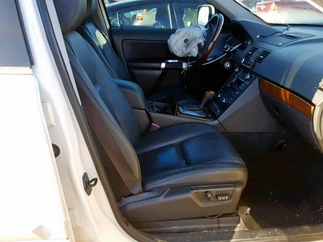 YV4CZ852471403606 - 2007 VOLVO XC90 V8 WHITE photo 5