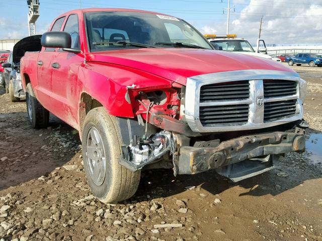 1D7HW48N65S331630 - 2005 DODGE DAKOTA QUA RED photo 1