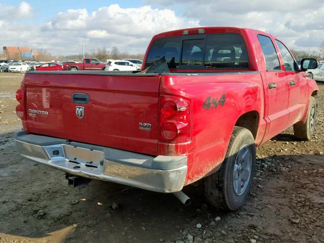 1D7HW48N65S331630 - 2005 DODGE DAKOTA QUA RED photo 4