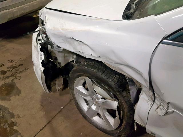 1G1ZG57B694231443 - 2009 CHEVROLET MALIBU LS WHITE photo 10