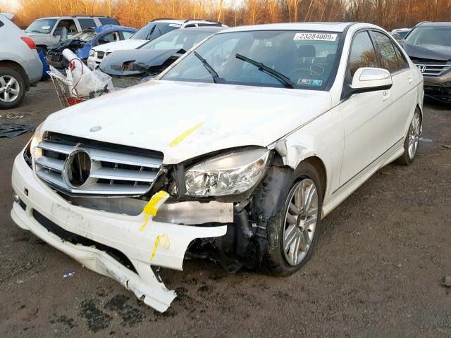 WDDGF81X48F087133 - 2008 MERCEDES-BENZ C 300 4MAT WHITE photo 2