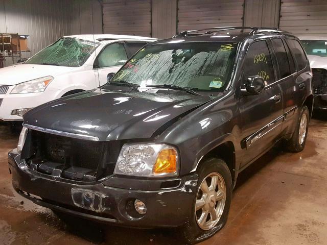 1GKDT13SX42444240 - 2004 GMC ENVOY CHARCOAL photo 2