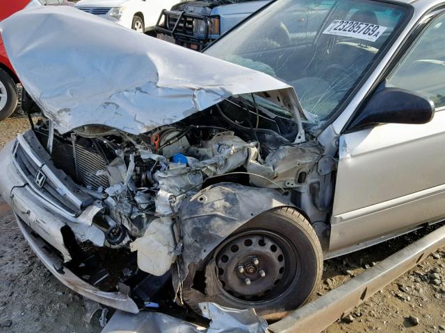 2HGEJ661XYH571655 - 2000 HONDA CIVIC BASE 银色 照片 9