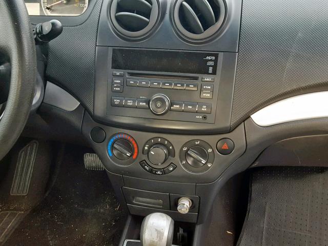 KL1TD6DE9BB227096 - 2011 CHEVROLET AVEO LS WHITE photo 9