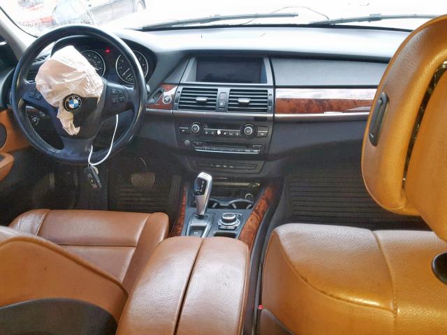 5UXFE4C56AL383466 - 2010 BMW X5 XDRIVE3 蓝色 照片 9