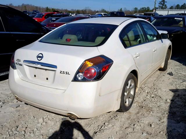 1N4AL21E88C216938 - 2008 NISSAN ALTIMA 2.5 WHITE photo 4