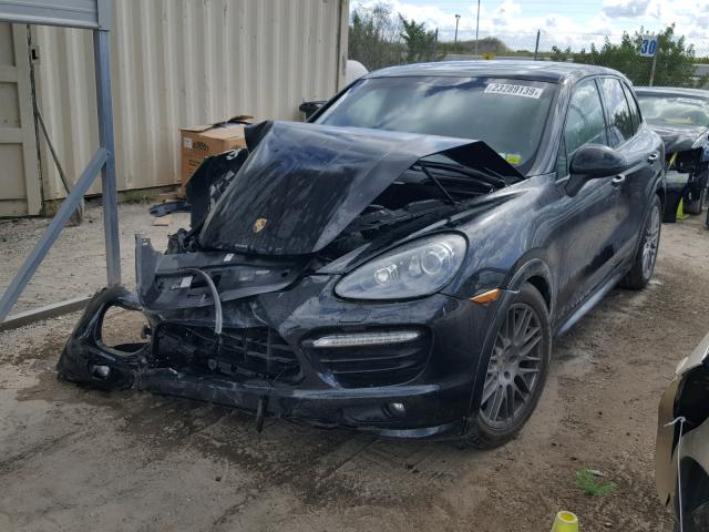 WP1AD2A24DLA74402 - 2013 PORSCHE CAYENNE GT BLACK photo 2