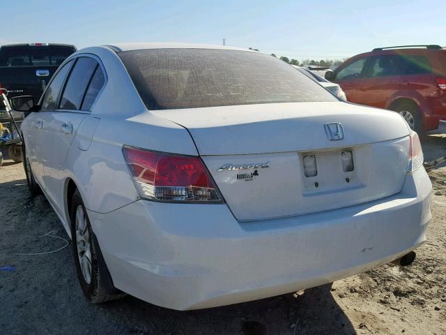 1HGCP26469A083022 - 2009 HONDA ACCORD LXP WHITE photo 3