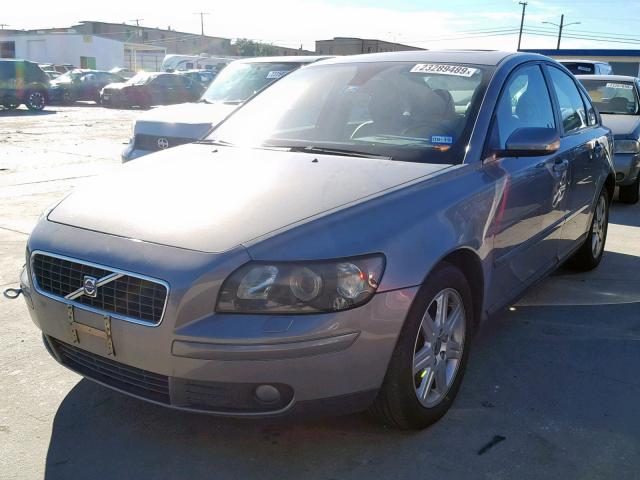 YV1MS382562177315 - 2006 VOLVO S40 2.4I GRAY photo 2