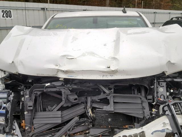 3GTU2NEC1HG263651 - 2017 GMC SIERRA K15 WHITE photo 7