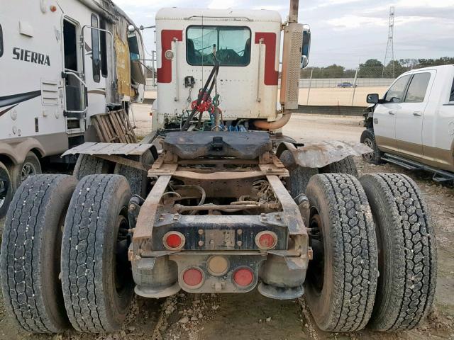 1FUYDZYB9WP783815 - 1998 FREIGHTLINER CONVENTION WHITE photo 6