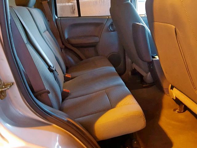 1J4GL38K35W709095 - 2005 JEEP LIBERTY RE SILVER photo 6