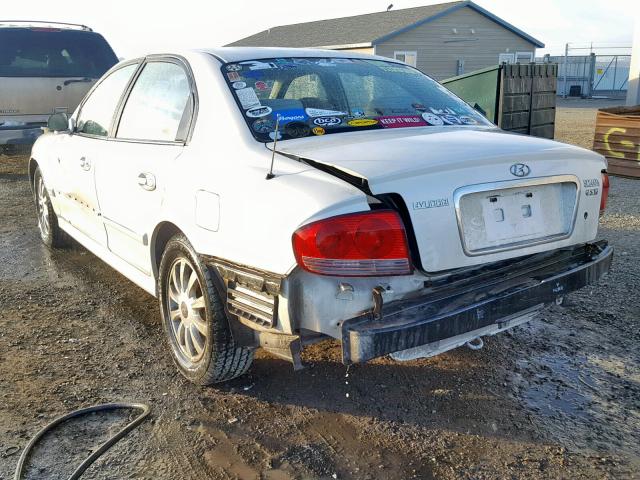 KMHWF35H42A529226 - 2002 HYUNDAI SONATA GLS თეთრი ფოტო 3
