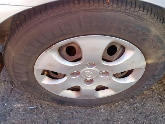 KNAFE122265262305 - 2006 KIA NEW SPECTR 银色 照片 9