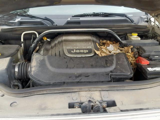 1J8HH58247C673387 - 2007 JEEP COMMANDER BEIGE photo 7