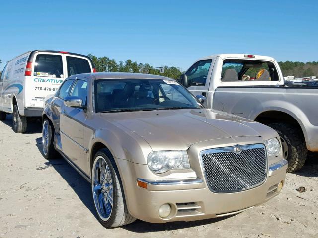 2C3KA63H67H659804 - 2007 CHRYSLER 300C GOLD photo 1