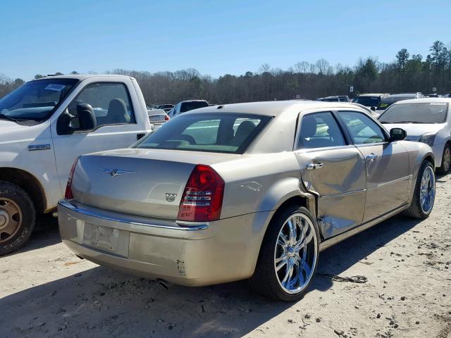 2C3KA63H67H659804 - 2007 CHRYSLER 300C GOLD photo 4