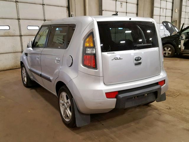 KNDJT2A21A7144656 - 2010 KIA SOUL + ვერცხლისფერი ფოტო 3