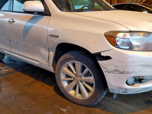 JTEEW44A692028607 - 2009 TOYOTA HIGHLANDER WHITE photo 9