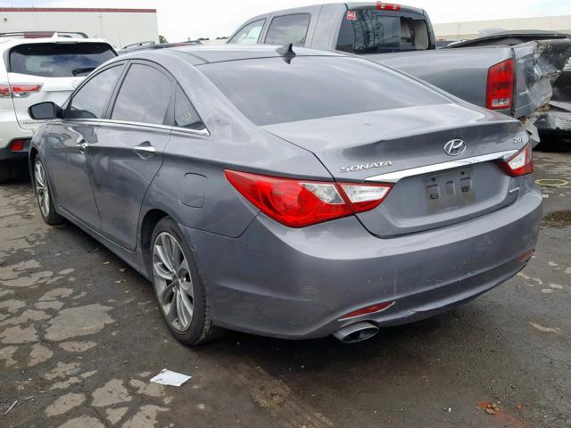 5NPEC4AB3CH406740 - 2012 HYUNDAI SONATA SE GRAY photo 3