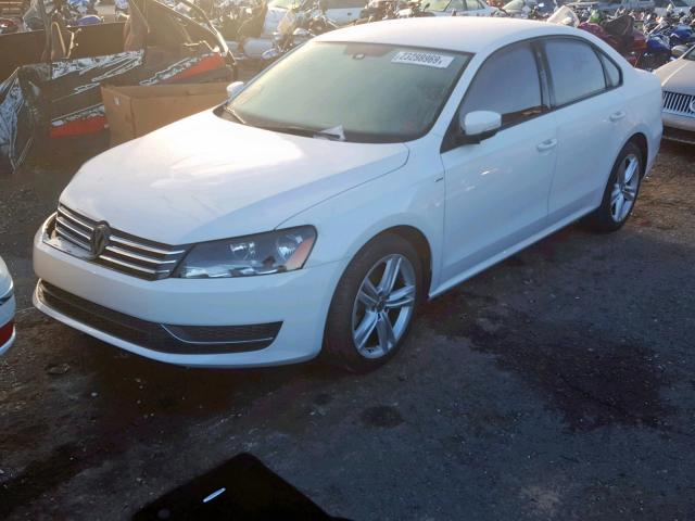 1VWAS7A34EC120886 - 2014 VOLKSWAGEN PASSAT S WHITE photo 2