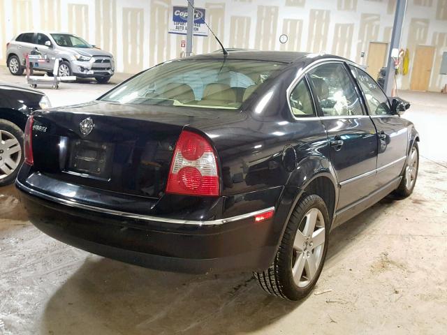 WVWRU63BX5E051348 - 2005 VOLKSWAGEN PASSAT GLX BLACK photo 4