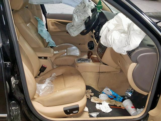 WVWRU63BX5E051348 - 2005 VOLKSWAGEN PASSAT GLX 黑色 照片 5