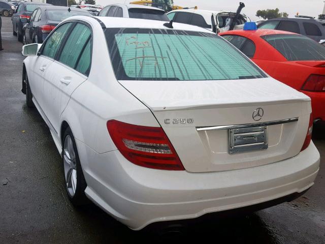 WDDGF4HB2EA913621 - 2014 MERCEDES-BENZ C 250 WHITE photo 3