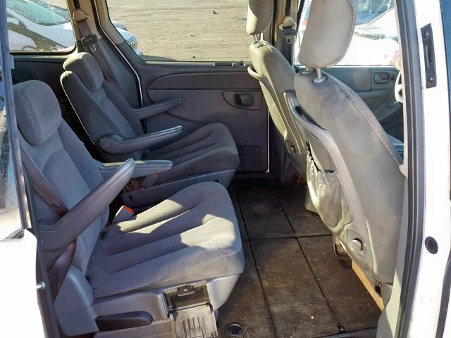 2A4GP44R57R252024 - 2007 CHRYSLER TOWN & COU WHITE photo 6